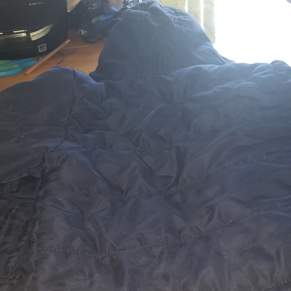 Coat - Picture 4 of 5